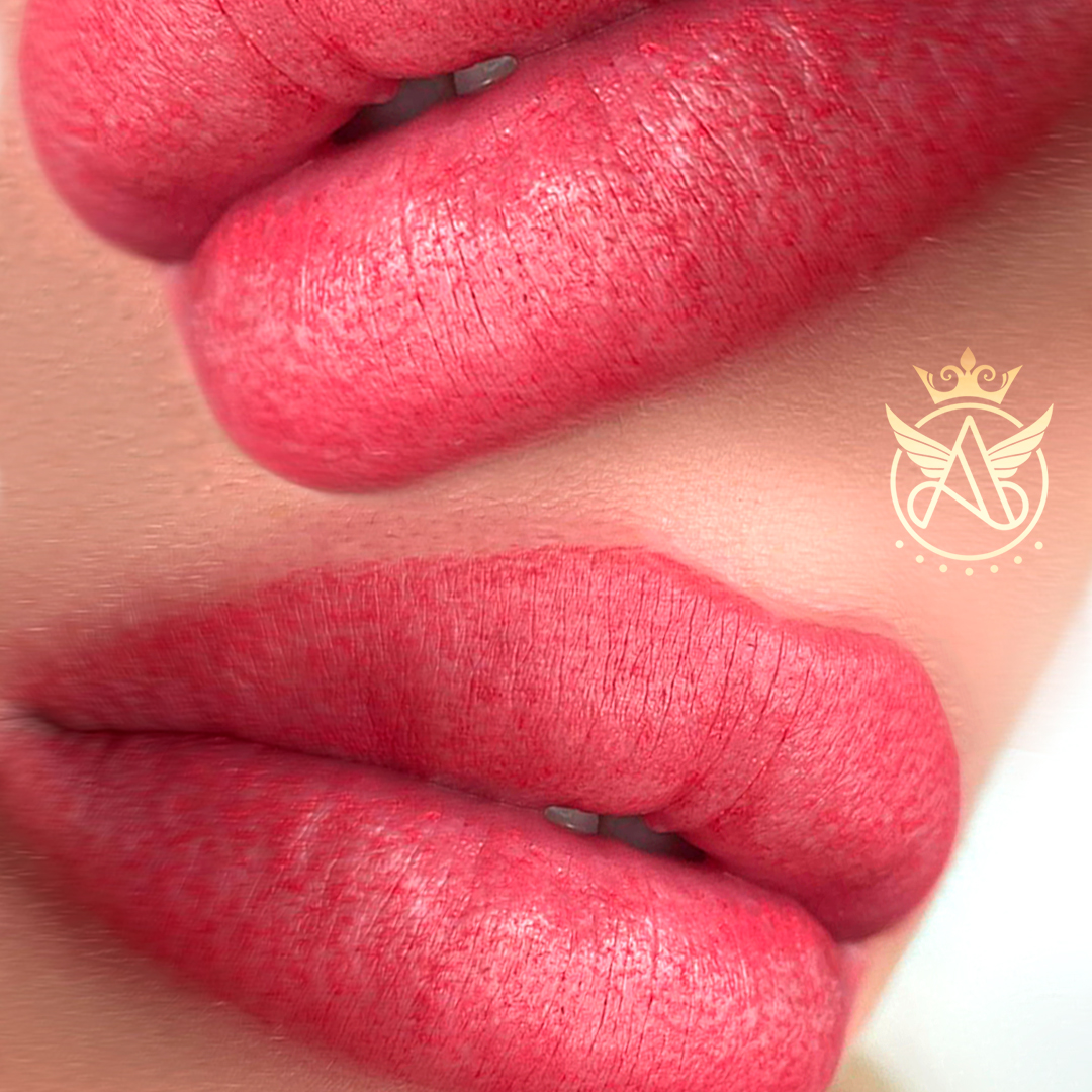 LUX LIPS